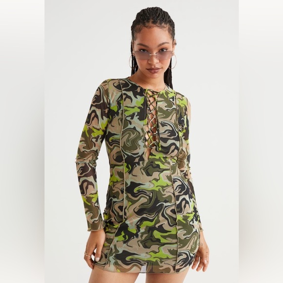 H&M Khaki Green/Patterned Mini Dress, Tie-Up, Mesh, Defined Seams, Women’s, US M - Picture 3 of 13
